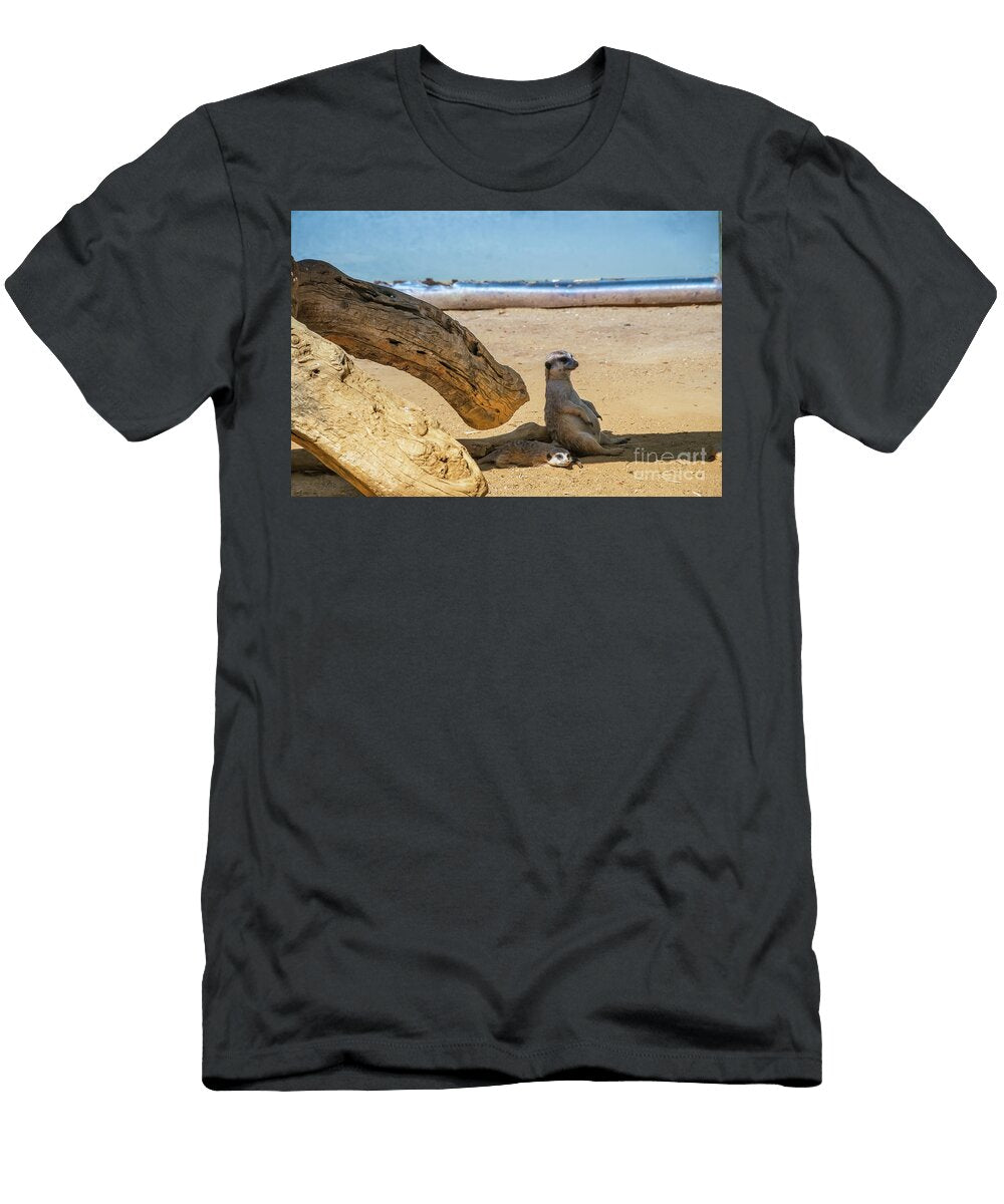 Funny Meercats Sitting in Shadow Beautiful Things T-Shirt